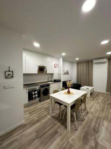 Apartamentos 1240 Benlloch Valence Extérieur photo